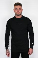 BLACK LONG SLEEVE T-SHIRT